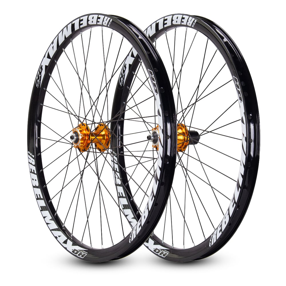 Par de roda 26 freio a disco gta rebelmax preto com cubo freeride dourado barulhento