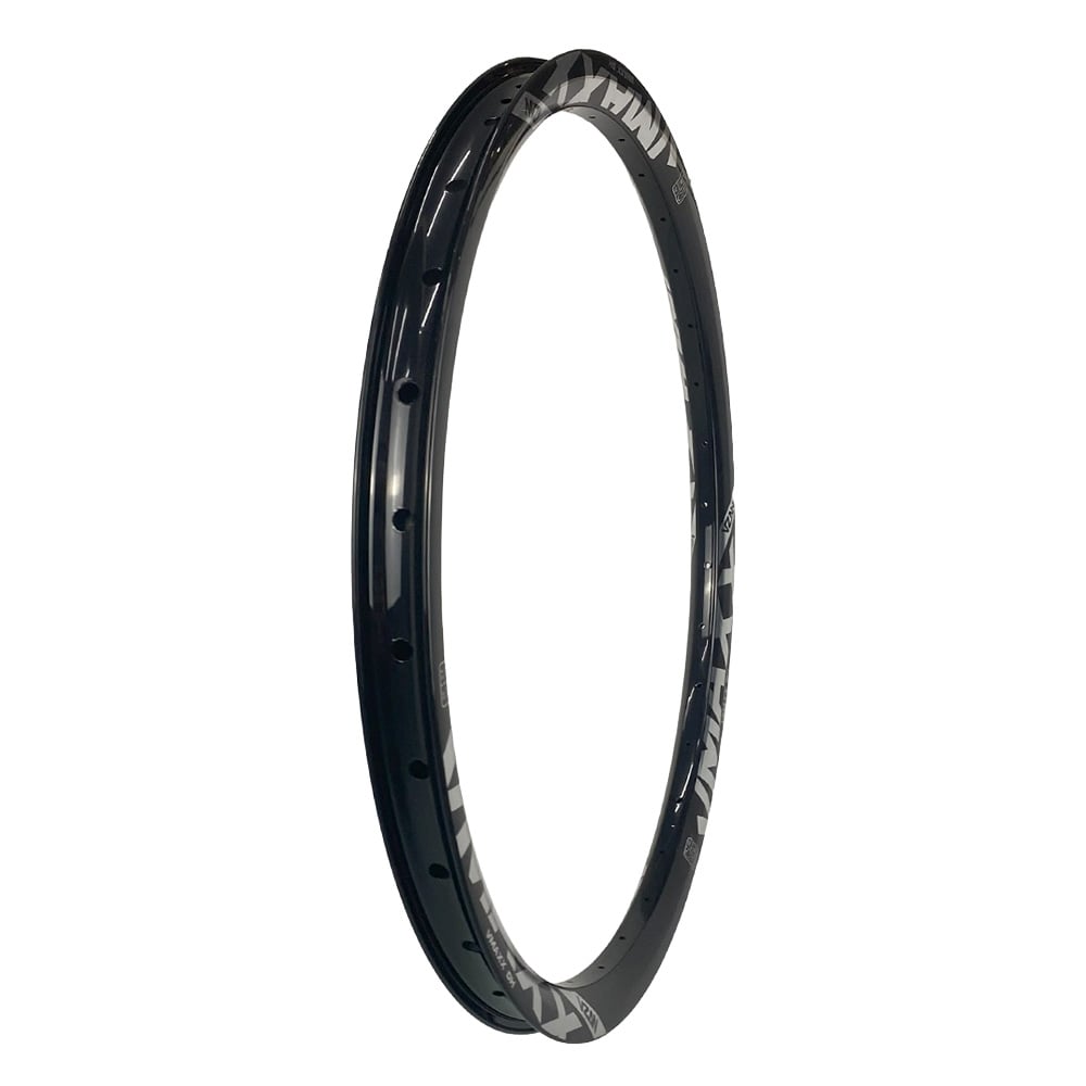 Aro 26 vmaxx 36 furos preto com adesivo cromado